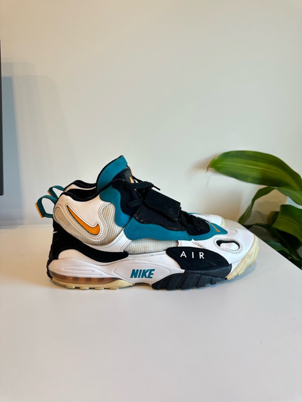 Nike Air Max Speed Turf Dolphins Dan Marino Mens size 13